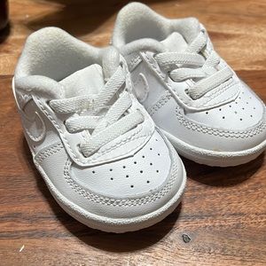Nike infant Air Force 1 crib shoes